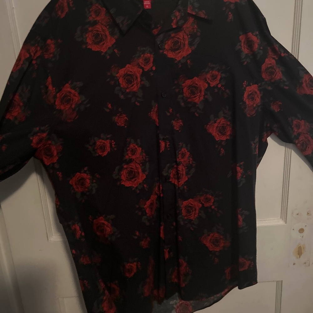 XL Long Sleeve shirt